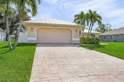 1541 NW 25th Avenue, Cape Coral, FL 33993