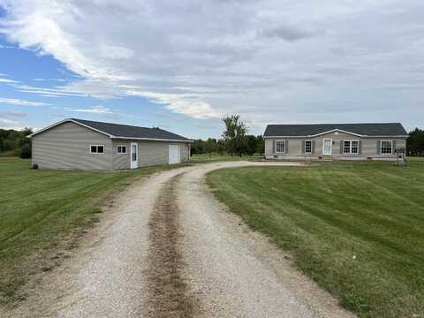 6604 W 200 N Road, Andrews, IN 46702