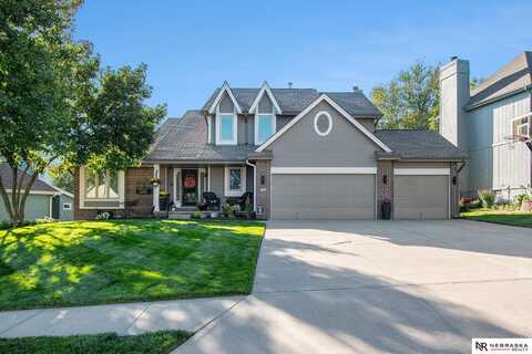 5062 S 174th Street, Omaha, NE 68135