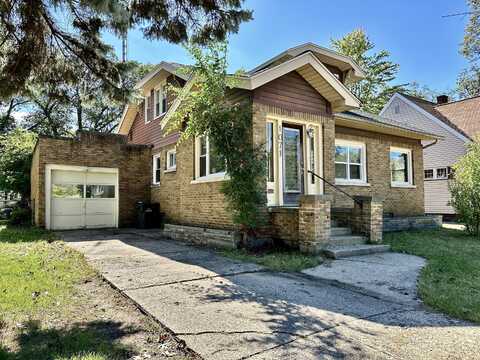 1071 E Apple Avenue, Muskegon, MI 49442