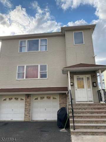 262 E 17th St, Paterson, NJ 07524