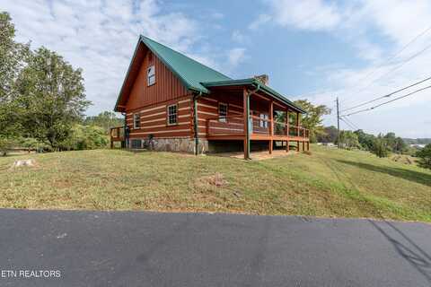 402 Pickens Gap Rd, Seymour, TN 37865