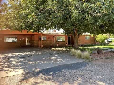 76 E 200 North, Kanab, UT 84741