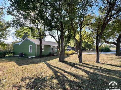 1766 E 1300 Road, Lawrence, KS 66049