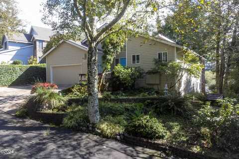 1268 NE Harbor, Lincoln City, OR 97367