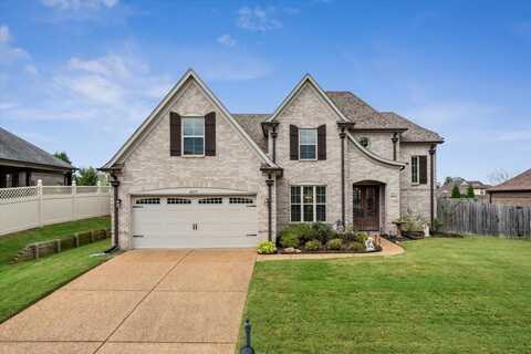 2275 PENDRELL, Cordova, TN 38016