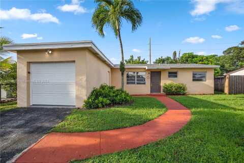 6491 Sherman St, Hollywood, FL 33024