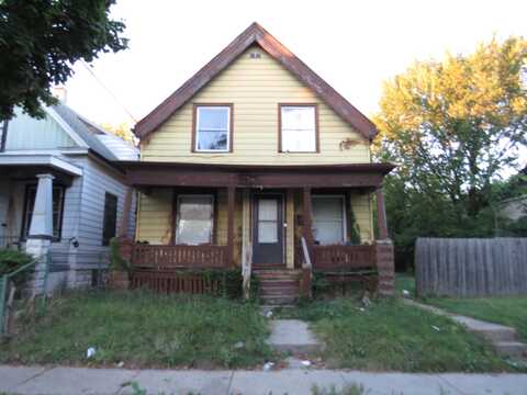 2014 W Keefe Ave, Milwaukee, WI 53206