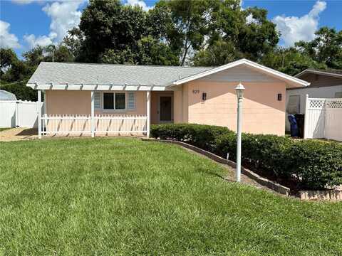 829 PINELAND AVENUE, VENICE, FL 34285