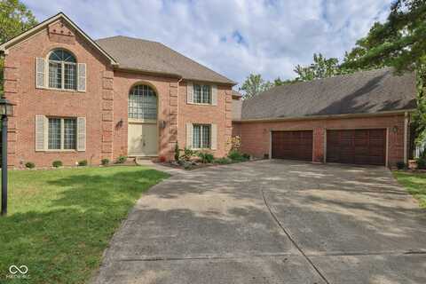 9105 Promontory Road, Indianapolis, IN 46236