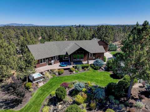 64145 Hunnell Road, Bend, OR 97703