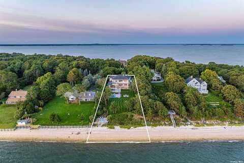 9820 Nassau Point Road, Cutchogue, NY 11935