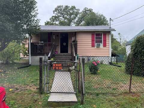 105 BERO AVE, BECKLEY, WV 25801