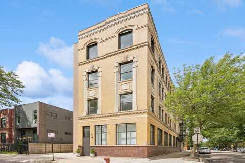 544 N PAULINA Street, Chicago, IL 60622