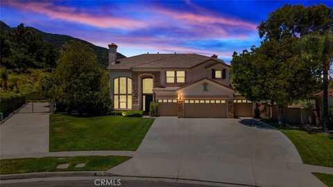 1707 Flag Pin Dr, Corona, CA 92883