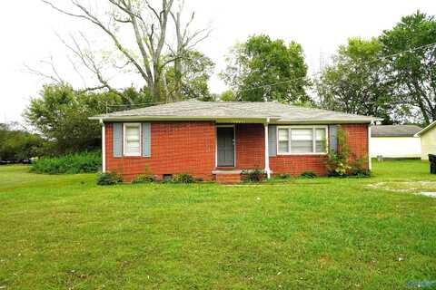 611 Greenville Pike, Hazel Green, AL 35750