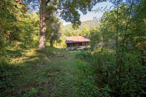 1916 Upper Tuskeegee Road, Robbinsville, NC 28771