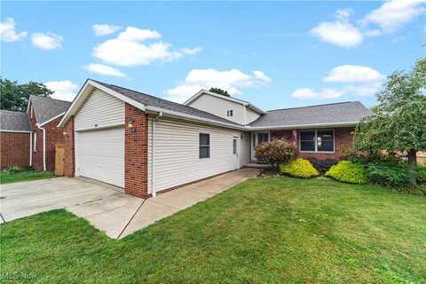 935 E 214th Street, Euclid, OH 44119