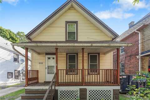 2113 Halstead Avenue, Lakewood, OH 44107