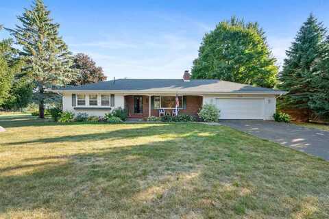 931 Intertown, Petoskey, MI 49770