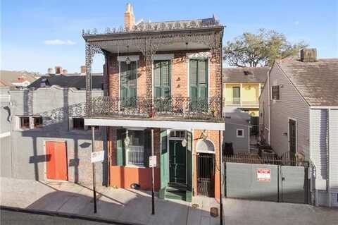 732 BURGUNDY Street, New Orleans, LA 70116