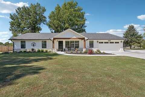 2230 S Elliott Street, Pryor, OK 74361