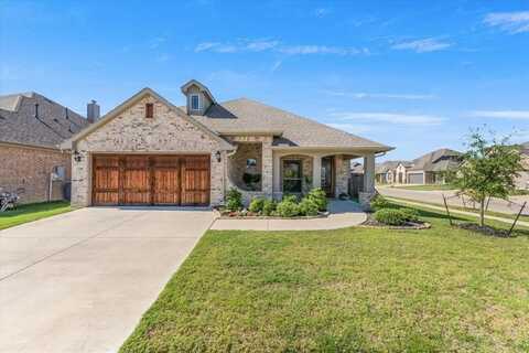 2740 LISA MARIA Street, Burleson, TX 76028