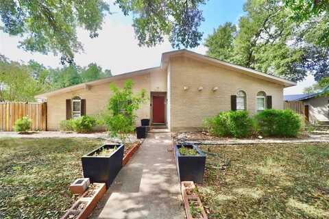 4044 Random Circle, Garland, TX 75043