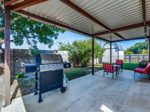 401 Reindeer Drive, Midlothian, TX 76065