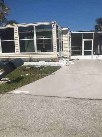 226 Flamboyant St, Nokomis, FL 34275