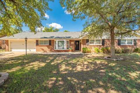 2206 Cimmaron Ave, Midland, TX 79705