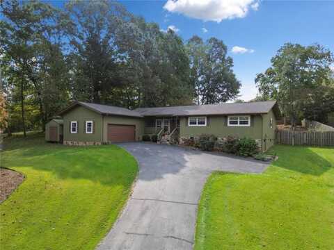 3907 Oak Harbour, Gainesville, GA 30506