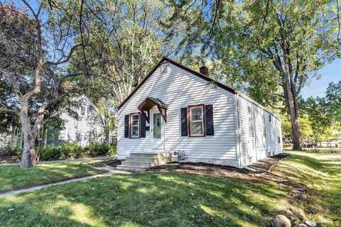 1512 ST GEORGE Street, GREEN BAY, WI 54302