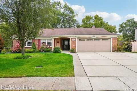 4812 FOXCROFT Drive, Troy, MI 48085