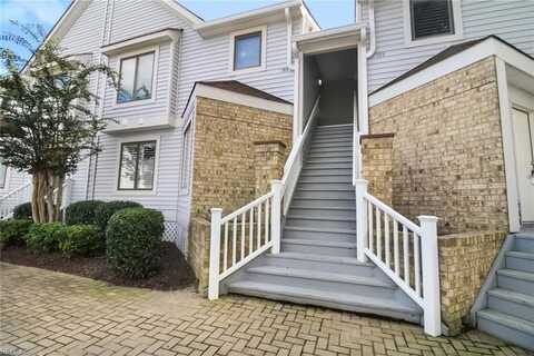 153 Harbor Watch Drive, Chesapeake, VA 23320