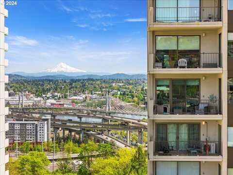 2309 SW 1ST AVE, Portland, OR 97201