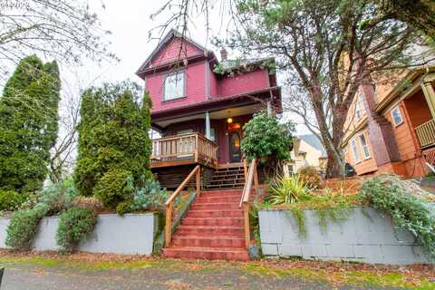 111 N MONROE ST, Portland, OR 97227