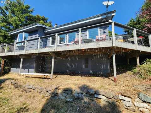 30 GEER CIR, Port Orford, OR 97465