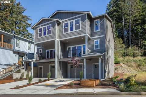 1502 SE Marine Ave, Lincoln City, OR 97367