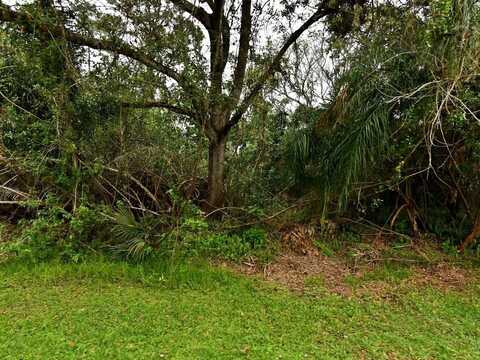 7804 Holopaw Avenue, Fort Pierce, FL 34951