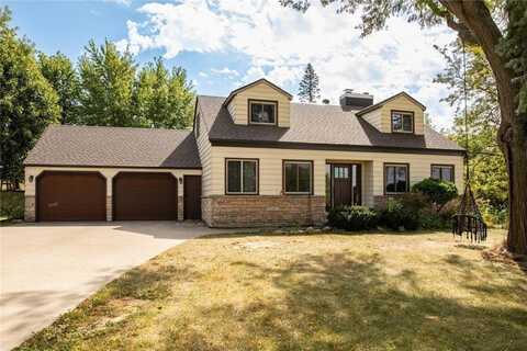 1066 Southern Ridge Drive SW, Rochester, MN 55902