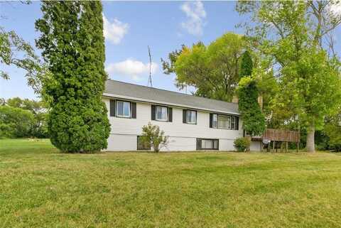 44650 State Highway 19, Gaylord, MN 55334