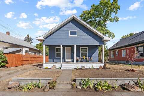 2117 E Hartson Ave, Spokane, WA 99202