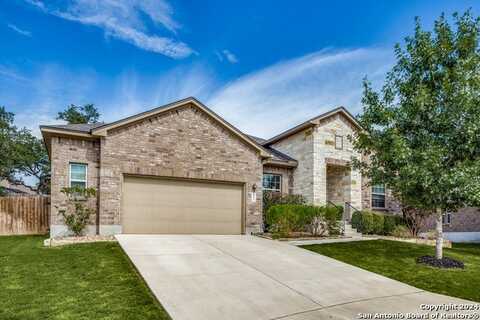 233 LUDWIG DR, Boerne, TX 78006