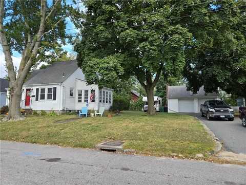 32 Palm Boulevard, Warwick, RI 02888