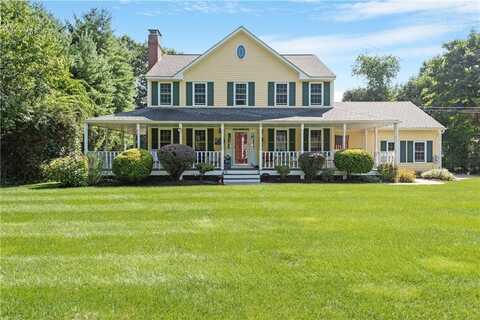 15 Mayflower Drive, Cumberland, RI 02864