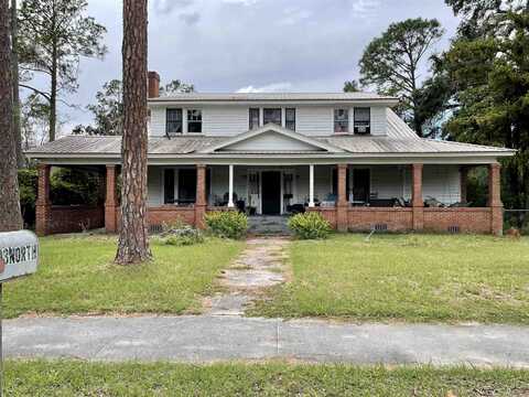 1103 N Jefferson Street, Perry, FL 32347