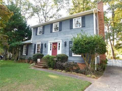 7 Three Meadows Court, Greensboro, NC 27455