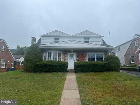 646 FERNWOOD STREET, EMMAUS, PA 18049