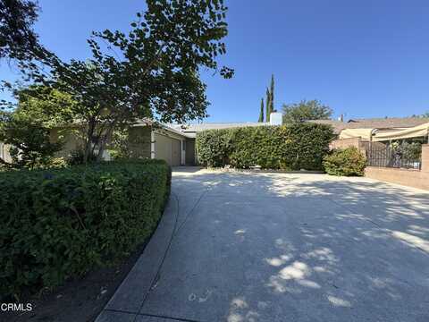 10563 Hillview Avenue, Chatsworth, CA 91311